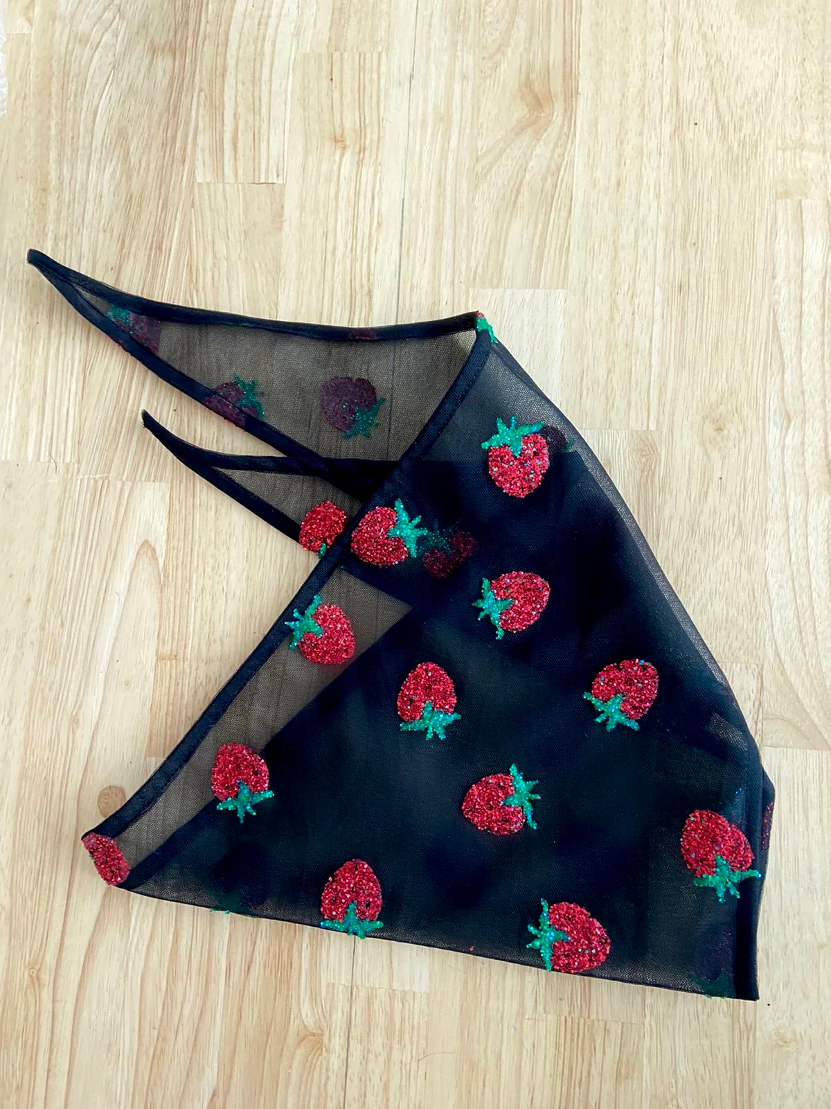 Strawberry Scarf Black - Image 3