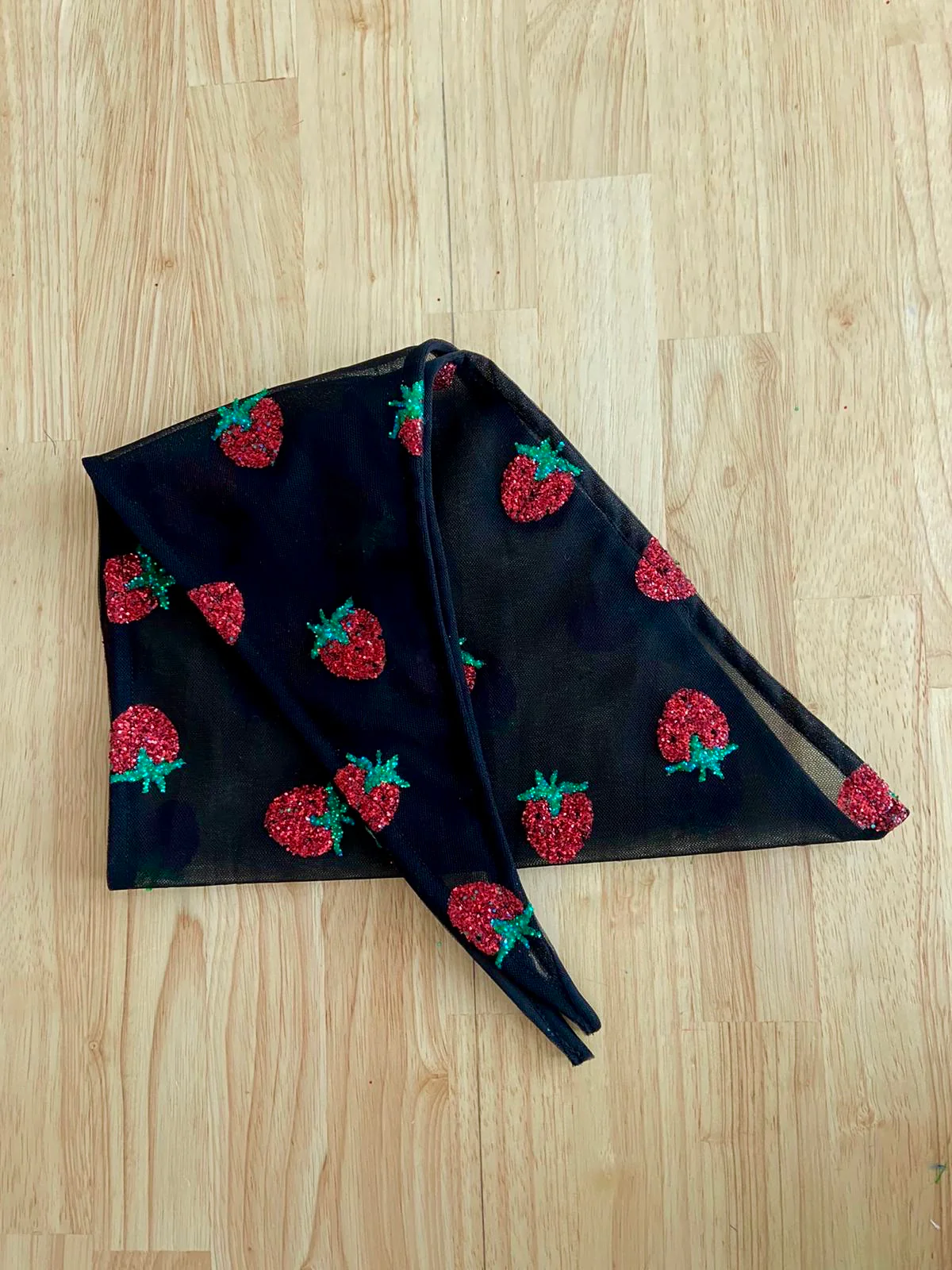Strawberry Scarf Black - Image 4